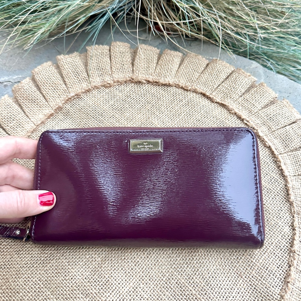 Kate Spade Dark Red Patent Leather Zip Around Wallet Burgundy plum gold glossy